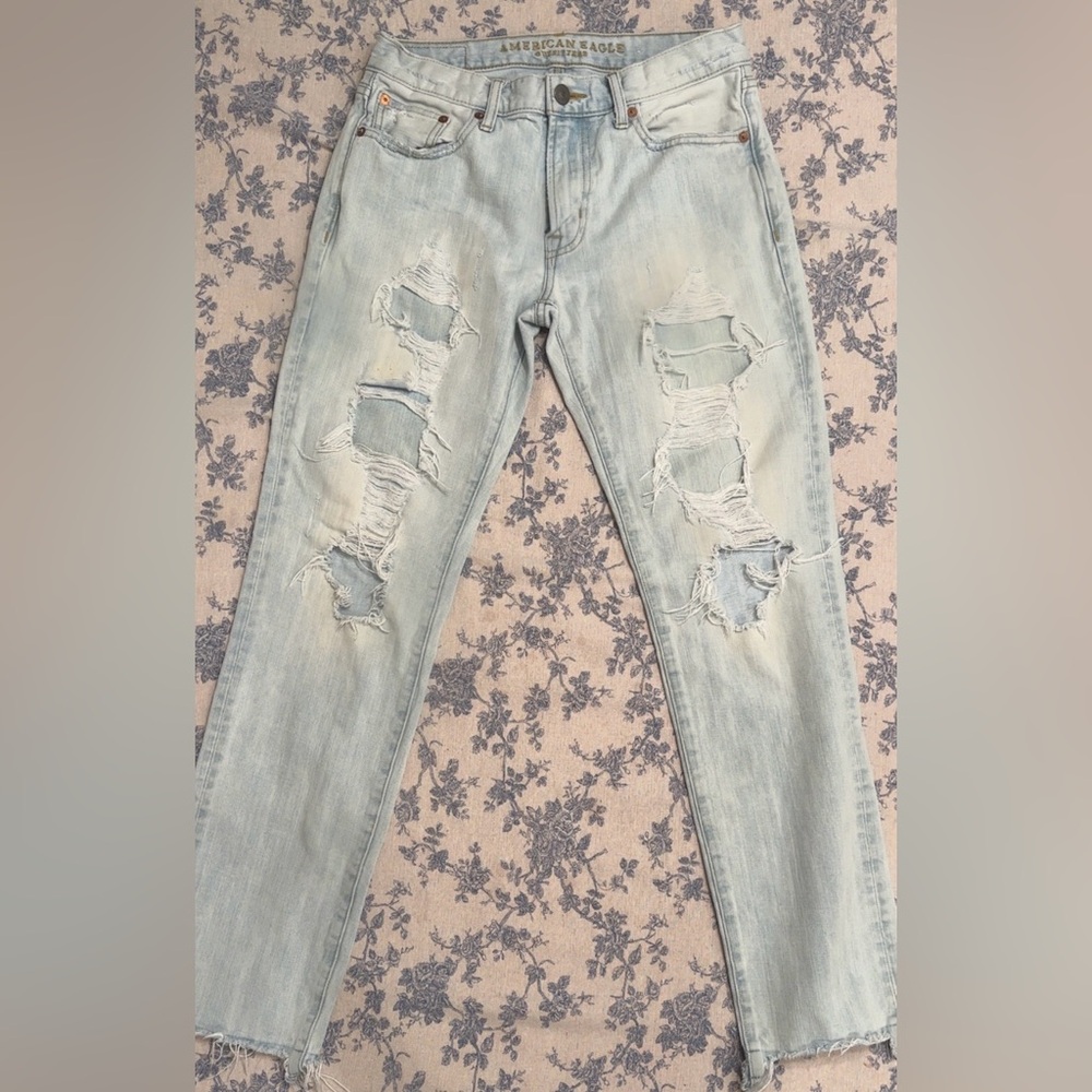 Men’s American Eagle Outfitters Light Wash  Slim Straight Jeans Size 30X32